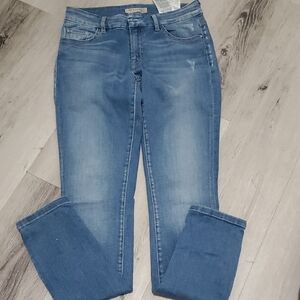 GUESS Classic Blue Women's Jeans.  CURVY SOPHIA SKINNY